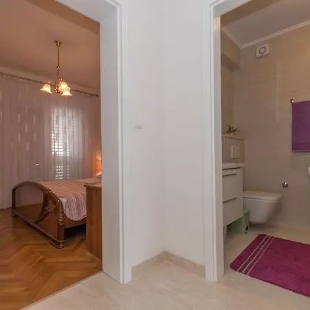 Ruza Apartment Makarska