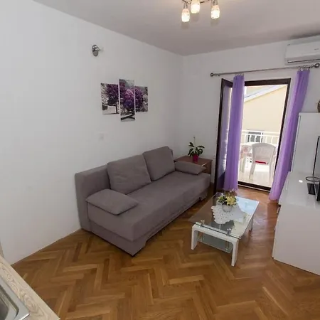 Ruza Apartment