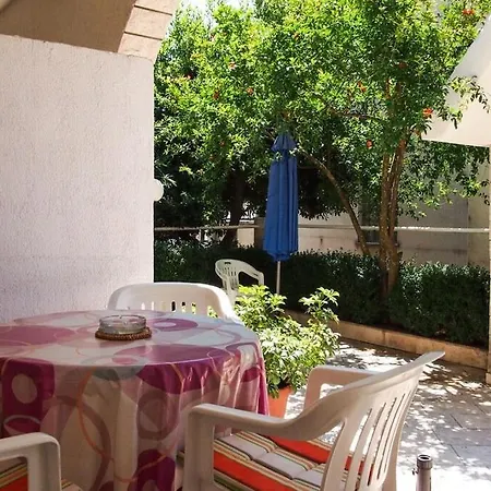 Ruza Makarska